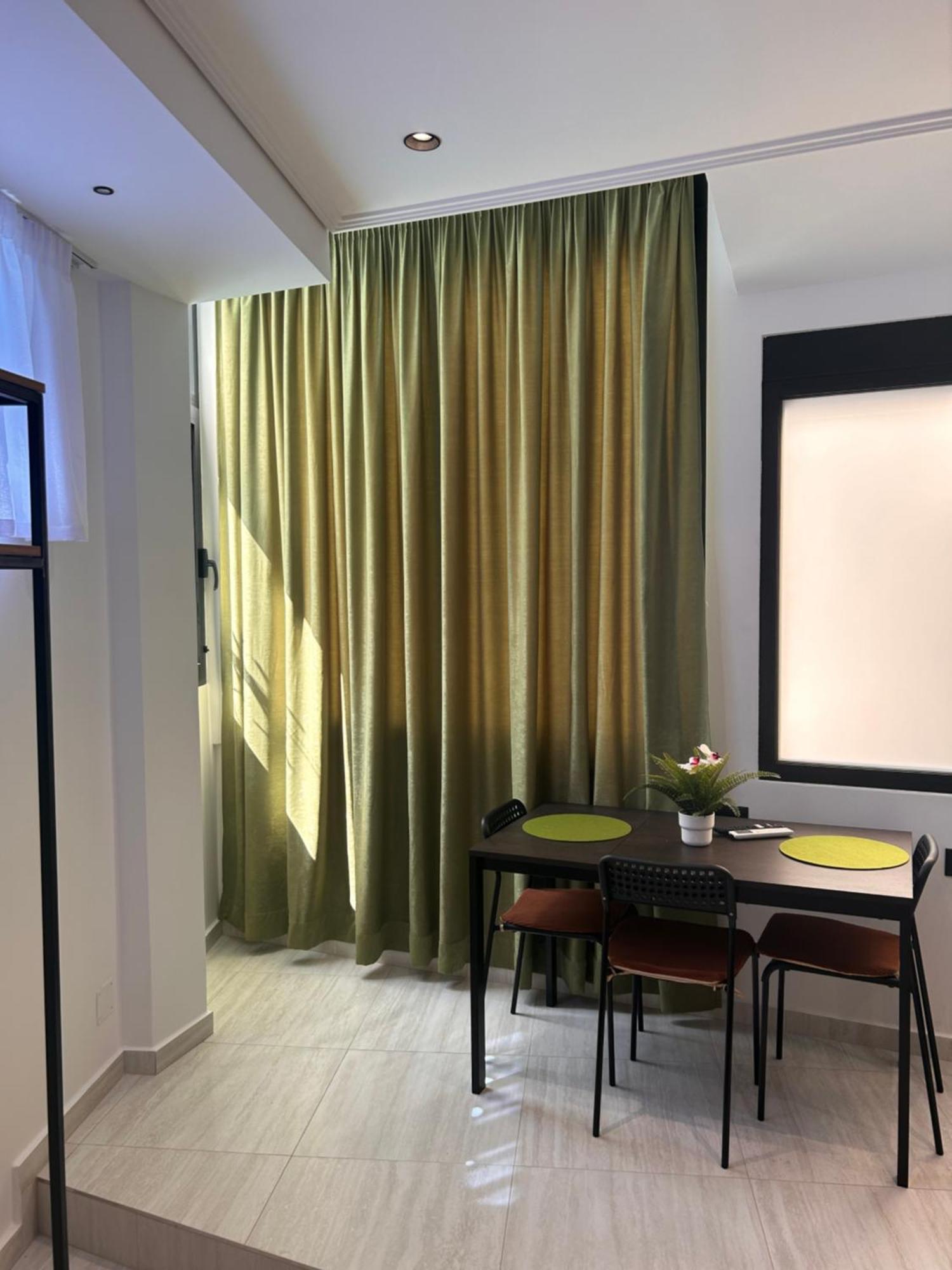 Crown Apartment Саранда Экстерьер фото