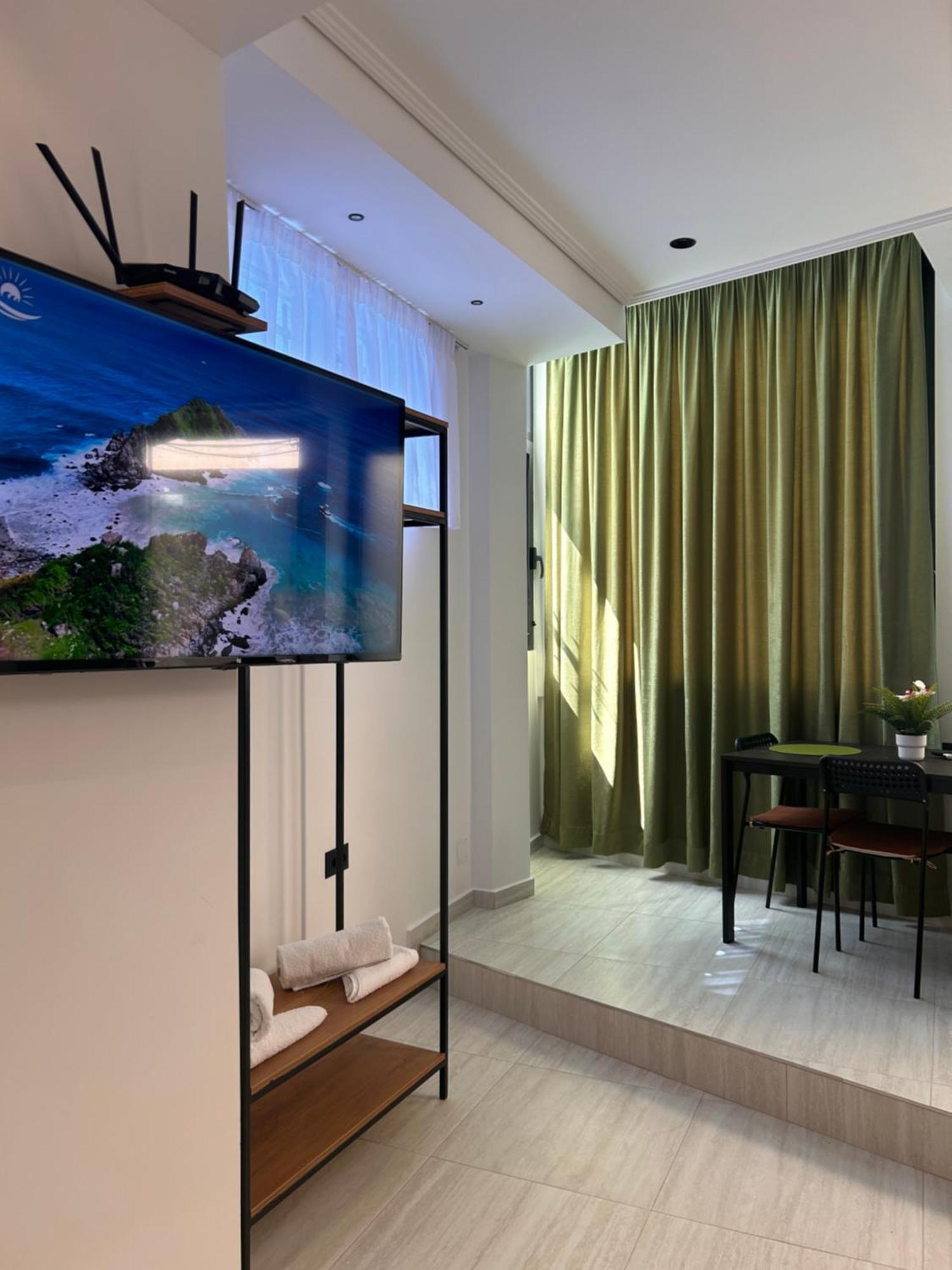 Crown Apartment Саранда Экстерьер фото