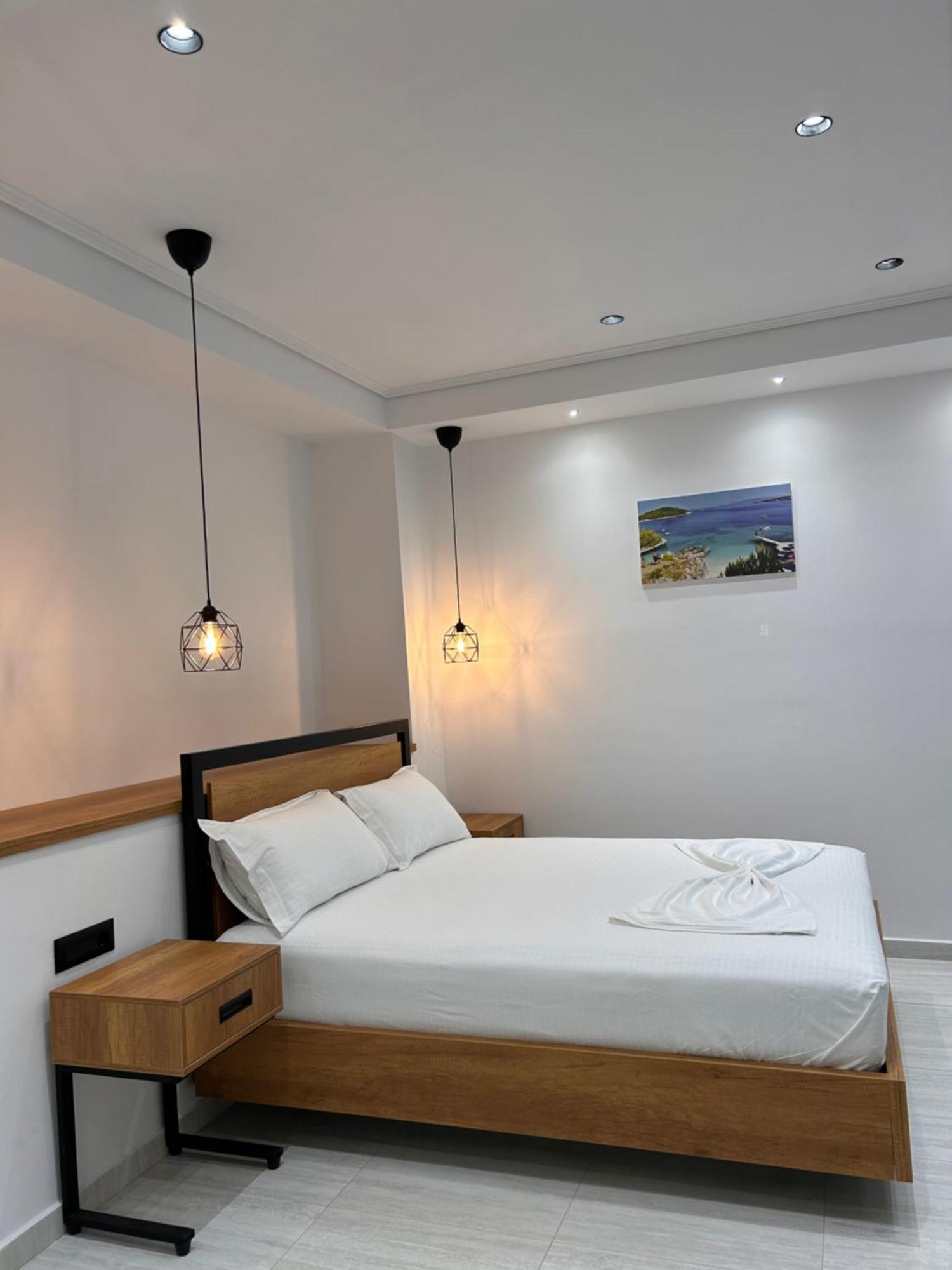 Crown Apartment Саранда Экстерьер фото