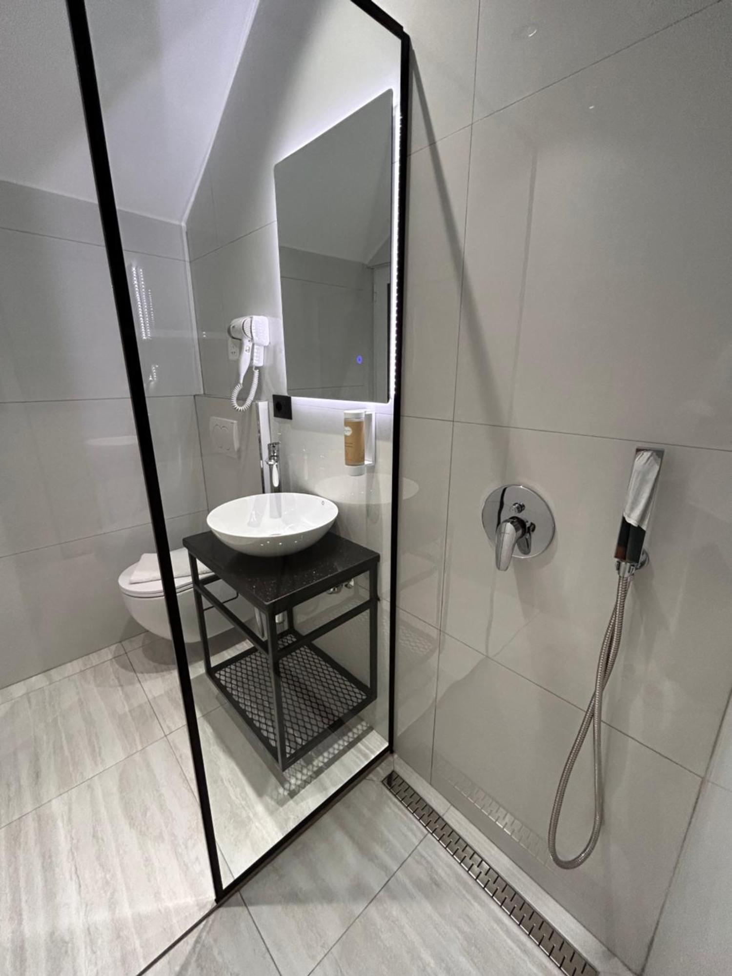 Crown Apartment Саранда Экстерьер фото